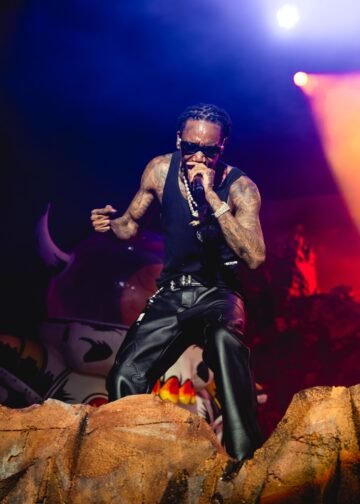 Wiz Khalifa Goes to Jail For Smoking Weed In Romania