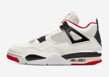 Air Jordan 4 “Flight Club”